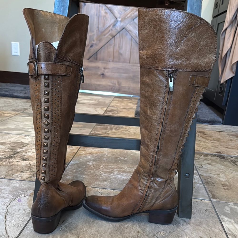 Vince Camuto Brown Over the Knee Boots - Picture 3 of 12
